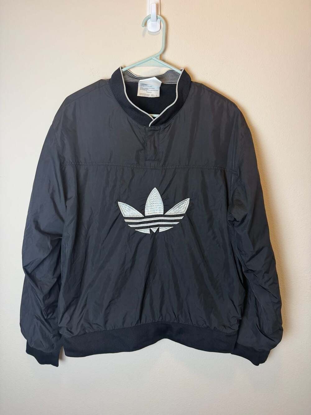 Adidas Windbreaker Jacket Size L Black Vintage Trefoil V-Neck Pullover